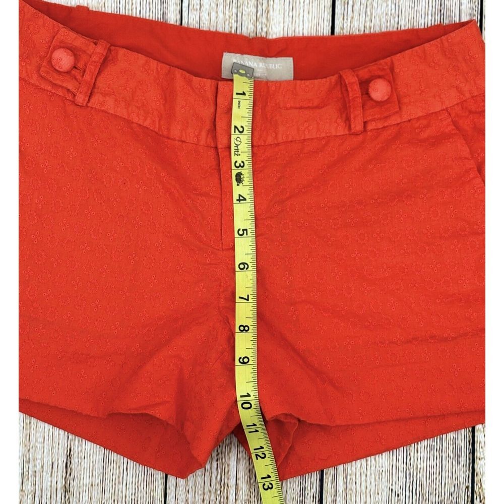 Banana Republic Eyelet Shorts Women's Sz 4 Ryan Fit Embroidered Orange - Picture 6 of 6